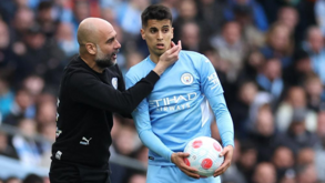 O relato tocante de Cancelo: «Sempre que vou a Portugal vou ao cemitério para ver a minha mãe»