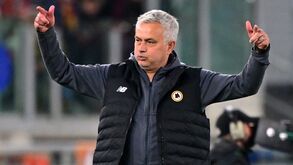 Mourinho: «Ninguém gosta de jogar bem e perder, só aqueles que falam de filosofia...»