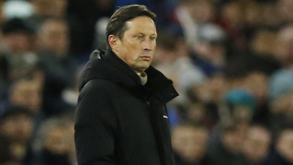 Van Hooijdonk arrasa Roger Schmidt: «O PSV deve a eliminação ao seu próprio treinador»