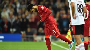 Liverpool corre atrás de substituto para Salah e negoceia jovem promessa alemã