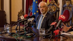 Câmara Municipal de Coimbra lamenta descida da Académica e espera que o clube se repense