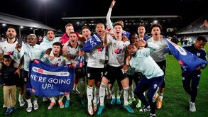 Viagem pelas redes: Marco Silva e Mitrovic brilham na noite mágica do Fulham