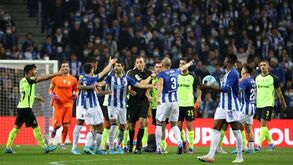 FC Porto critica timing do castigo a Pepe: «É preciso ter pontaria...»