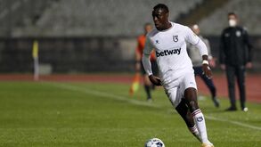 Belenenses SAD impedido de inscrever jogadores e renovar contratos