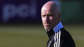 Ten Hag já tem objetivos definidos no Man. United: «Dar aos adeptos o sucesso que merecem»