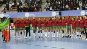 Seleção feminina perde com Hungria e diz adeus ao Europeu