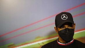 Hamilton confirma interesse no Chelsea: «É um dos melhores clubes do Mundo»