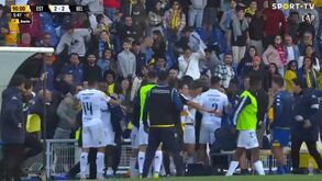 Irmão de Nikola Jokic agride adepto ao soco durante o Denver Nuggets-LA Lakers