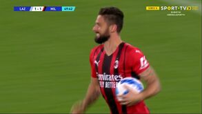 Rafael Leão mantém influência no Milan: a assistência do português para o golo de Giroud 