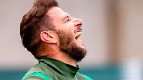 Mais um ano para Joaquín: Veterano do Betis ainda tem coisas para fazer no futebol