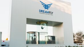 Dreamfly Indoor Skydiving abre no Alegro Sintra