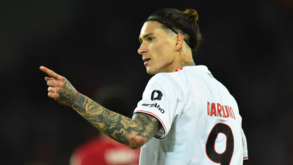 McManaman aconselha Darwin a Arsenal, Newcastle e Man. United: «Precisa de melhorar mas tem os atributos certos»