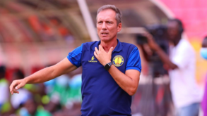 Petro Luanda de Alexandre Santos vence Bravos do Maquis e reforça liderança no Girabola