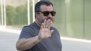 Mino Raiola desmente notícia da própria morte: «Segunda vez em quatro meses»