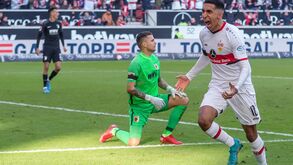 Tiago Tomás merece o regresso ao Sporting? Números no Estugarda e... Slimani são argumentos a favor