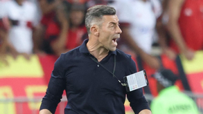 Talleres de Pedro Caixinha perde e é lanterna-vermelha na Liga argentina