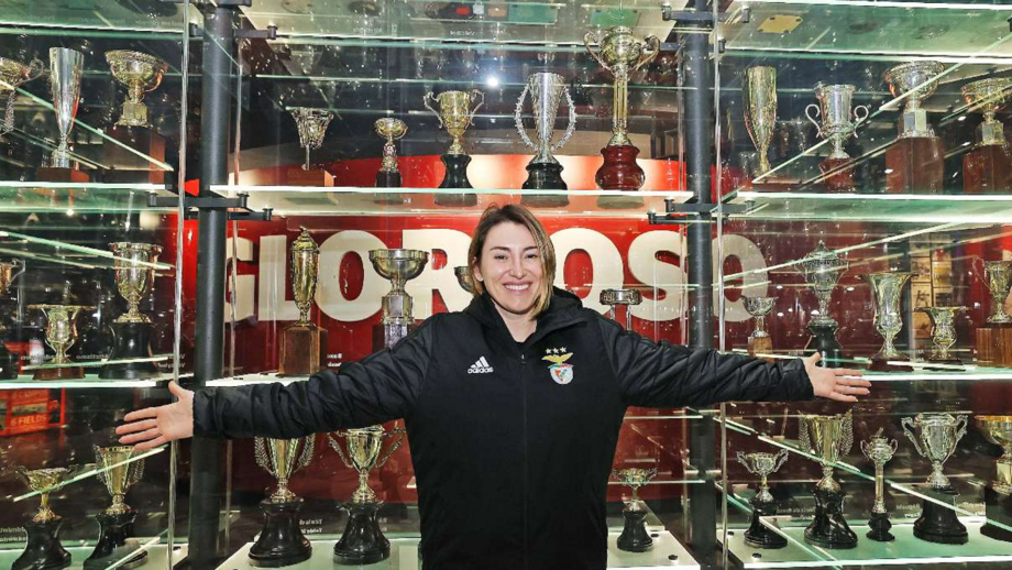 Benfica contrata melhor marcadora da história da seleção da Ucrânia que jogava na Rússia