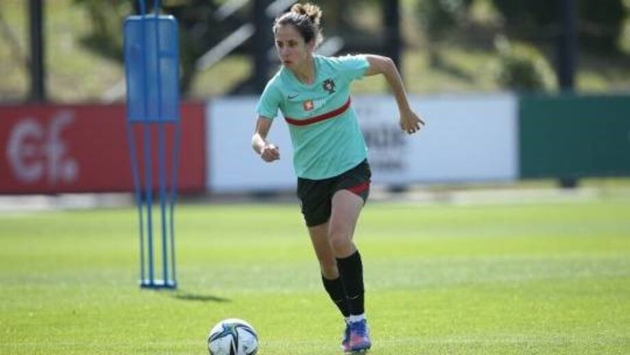 Dolores Silva vê Portugal a acercar-se das melhores seleções de futebol feminino