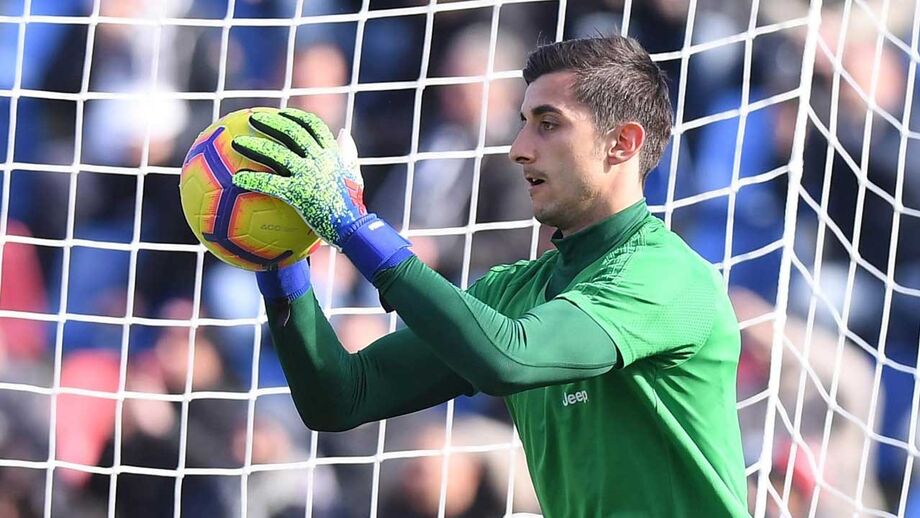 Mattia Perin renova com a Juventus até 2025