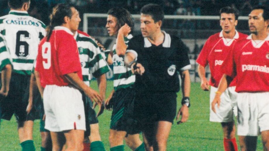 Memórias do dérbi: Caniggia e Coroado foram estrelas num jogo atípico
