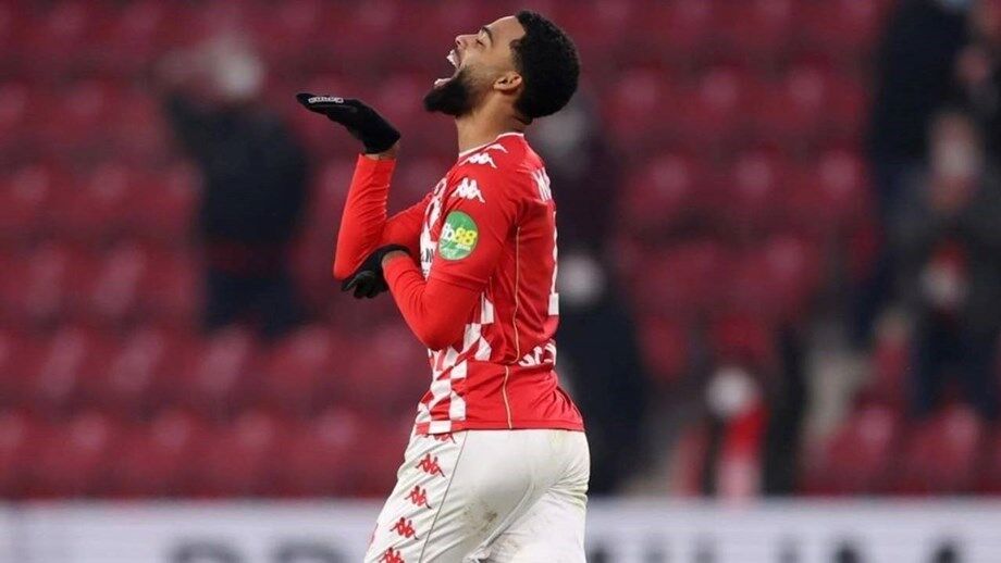 Treinador de St. Juste confirma regresso após lesão e admite: «Pode sair no verão»