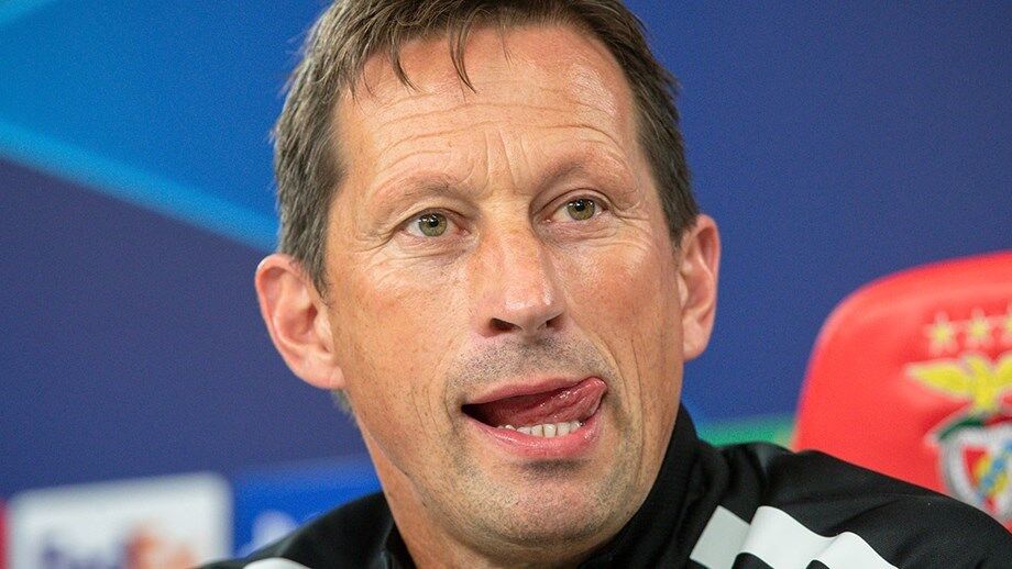 Sérgio Krithinas, diretor adjunto de Record, faz ponto de situação sobre futuro técnico do Benfica