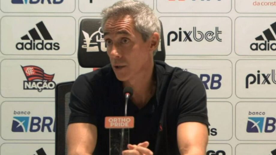 Treinador português foi questionado sobre os guarda-redes do Flamengo