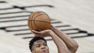 10.º Giannis Antetokounmpo (basquetebol/NBA) - 77,5 milhões de euros
