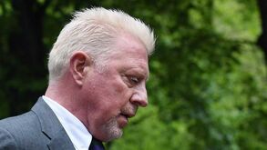 «Miserável, a abarrotar e infestada de ratos»: ingleses descrevem prisão onde está Boris Becker