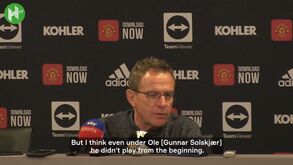 Rangnick elogia exibição de Mata frente ao Brentford: «Jogou como um mágico»