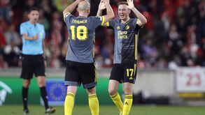 Marselha-Feyenoord: holandeses em vantagem