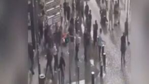 'Ultras' de Marselha e Feyenoord envolveram-se em confrontos e deixaram rasto de destruição