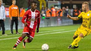 Aurélio Buta assinou por quatro temporadas pelo Eintracht Frankfurt
