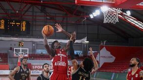 Benfica bate Ovarense na 'final 8' da Taça de Portugal de basquetebol: veja o resumo do jogo