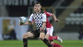 Benfica fecha contratação de Musa e abdica de dupla