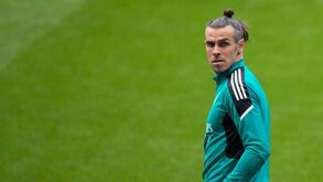 Ancelotti justifica ausência de Bale nos festejos do título: «Não se conseguia mexer...»