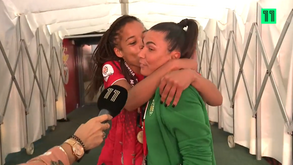 Momento de fair-play: Jéssica Silva e Ana Borges abraçadas após Benfica-Sporting