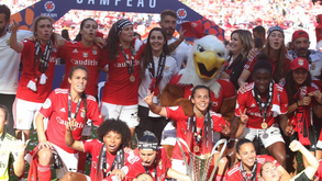 A crónica do Benfica-Sporting, 3-1: águia sagra-se bicampeã