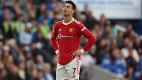 Corte salarial no plantel do Man. United: ingleses avançam com descida de 25% nos salários