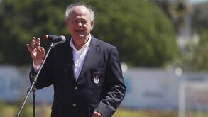 Manuel Fernandes reeleito presidente da federação de basquetebol