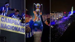 FC Porto celebrou com milhares de adeptos no Dragão e nos Aliados: assim foi a festa do 30.º campeonato