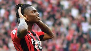 Rafael Leão continua em grande no Milan: força, velocidade e frieza no golo à Atalanta