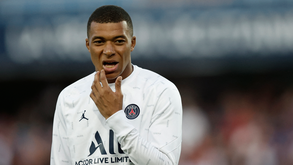 Laporta: «Mbappé está a pedir 50 milhões limpos por ano»