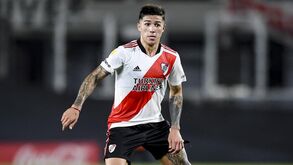 Enzo Fernández em bom plano na goleada do River Plate