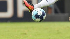 Liga Portugal revela bola inovadora a nível mundial que será utilizada no playoff entre Moreirense e Chaves