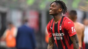 As contas do título italiano: Milan tem a faca e o queijo na mão mas Inter ainda sonha