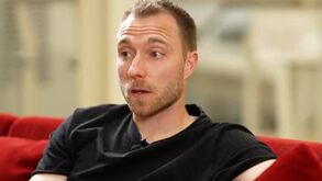 Eriksen e os 'minutos que mudaram tudo': «Lembro-me de acordar e sentir a pressão no peito»