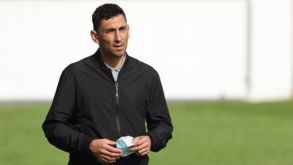 João Tomás perto da saída