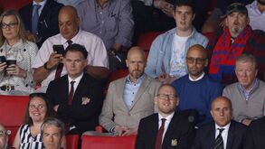 Van der Gaag e Steve McClaren vão ser adjuntos de Ten Hag no Manchester United