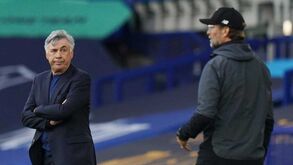 Klopp: «Há algum avançado de classe mundial que Ancelotti não tenha treinado? É uma loucura»
